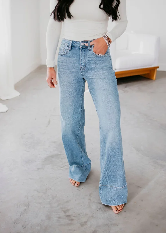 Tala Vervet Wide Leg Jean