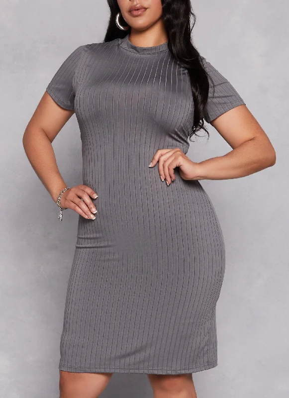 Plus Size Daisy Ribbed Knit T Shirt Dress