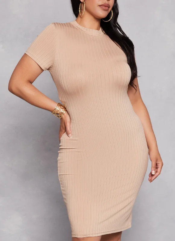 Plus Size Daisy Ribbed Knit T Shirt Dress