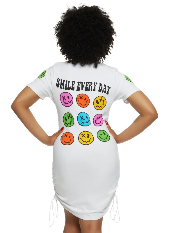 Plus Size Smile Every Day Smiley T Shirt Dress