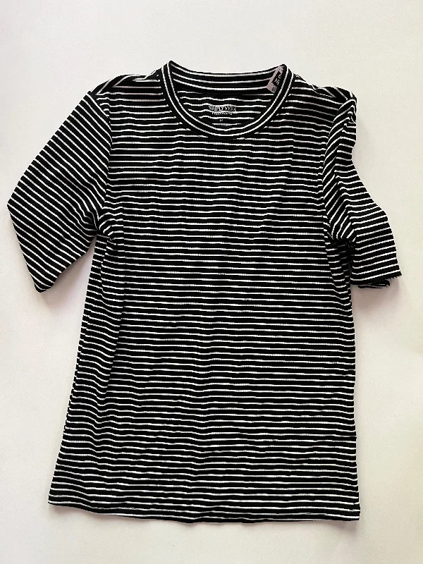 Top Short Sleeve By Simply Vera In Striped, Size: M