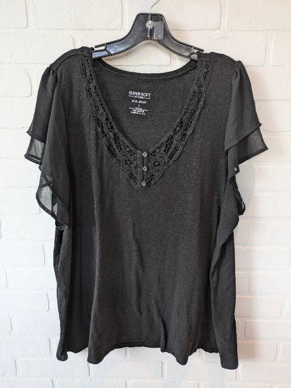 Top Short Sleeve By Torrid In Black, Size: 3x