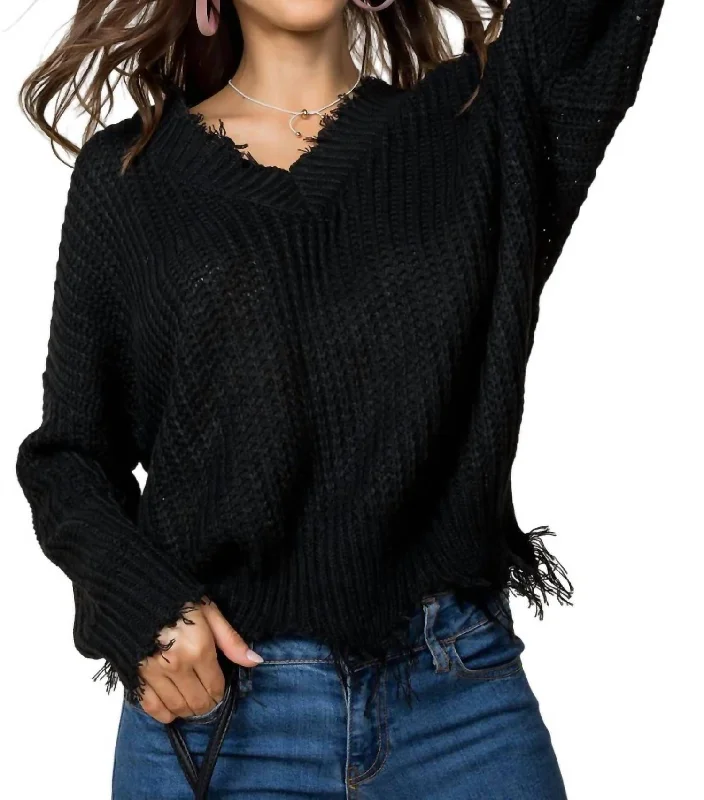 Frayed Zig Zag Sweater In Black