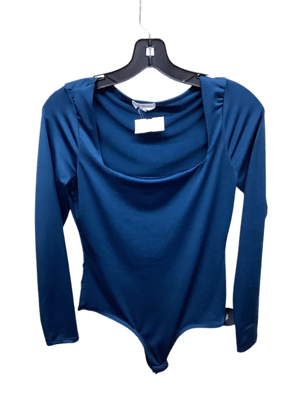 Top Long Sleeve By Clothes Mentor In Blue, Size: M