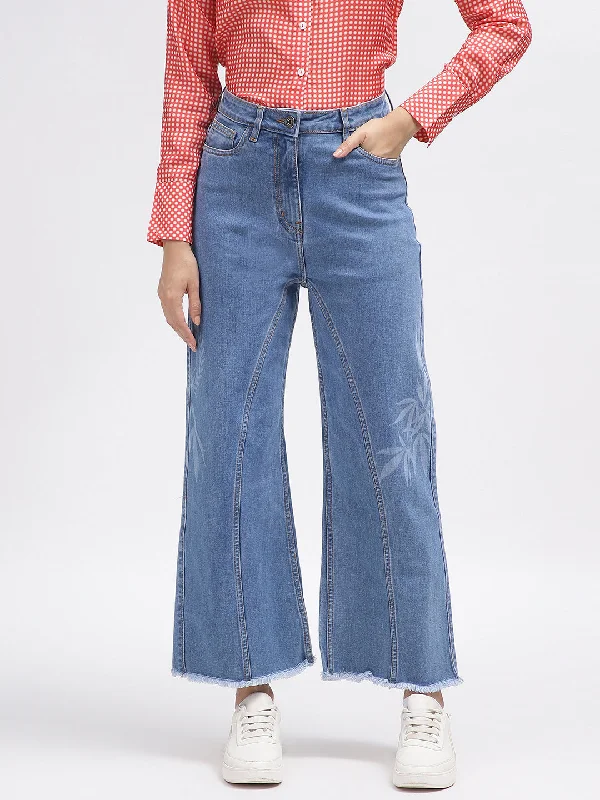 Iconic Women Blue Printed Flared Jeans